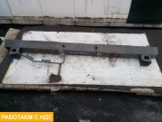 Усилитель переднего бампера
